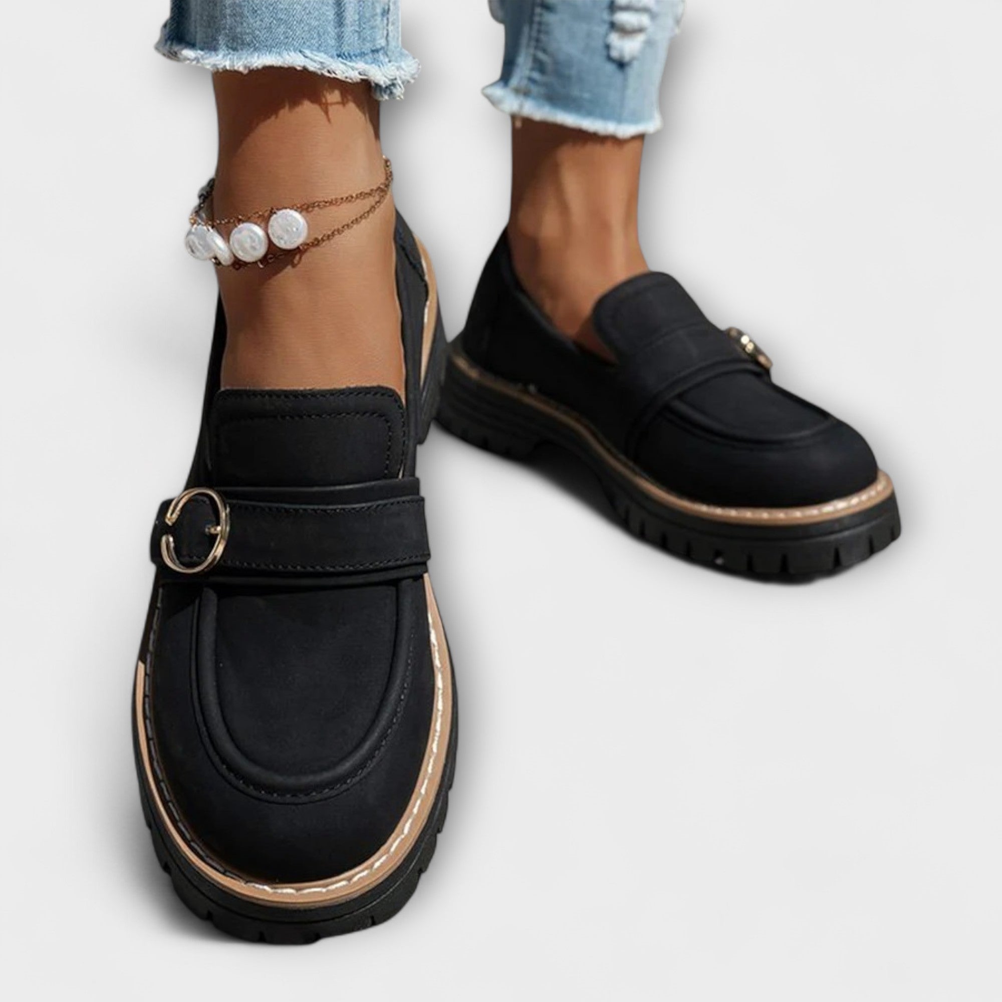 Poet – Casual Slippers with Round Toe
