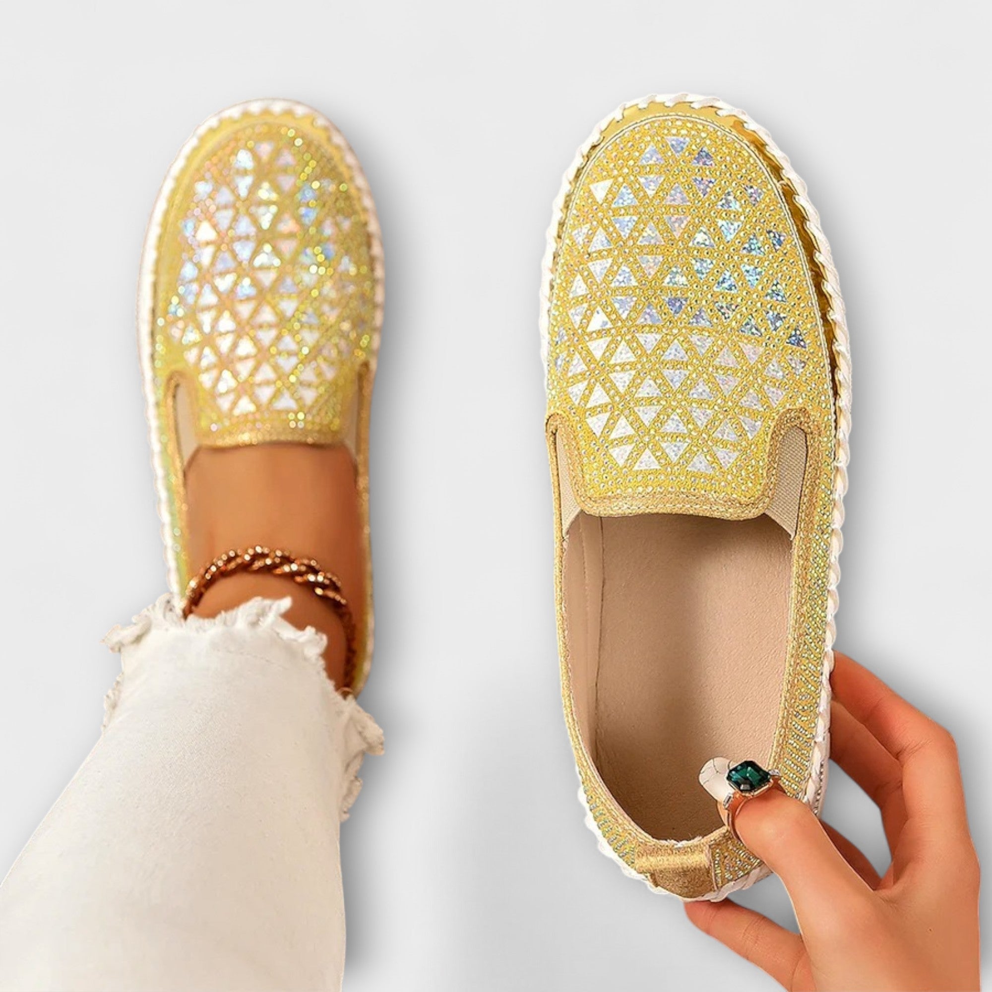 Vada – Slippers Embellished with Rhinestones