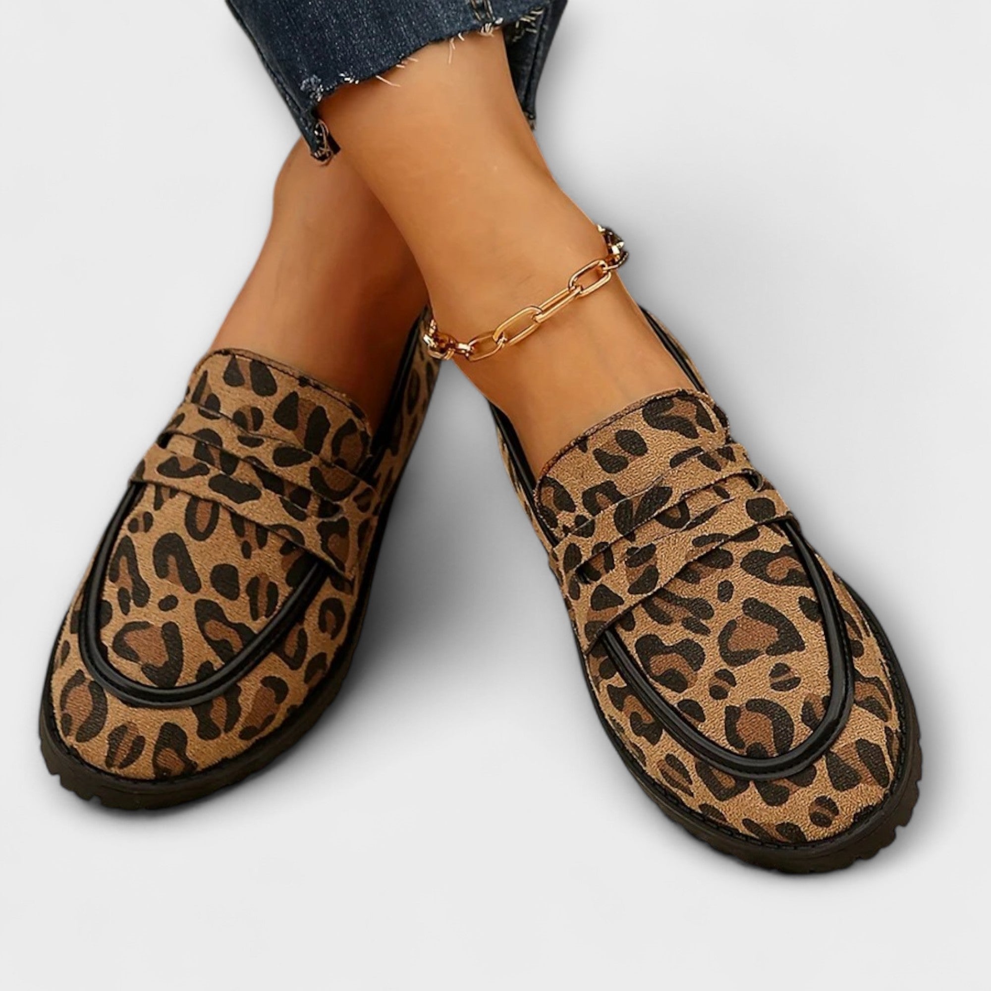 Mireille – Leopard Print Faux Suede Round Toe Casual Loafers