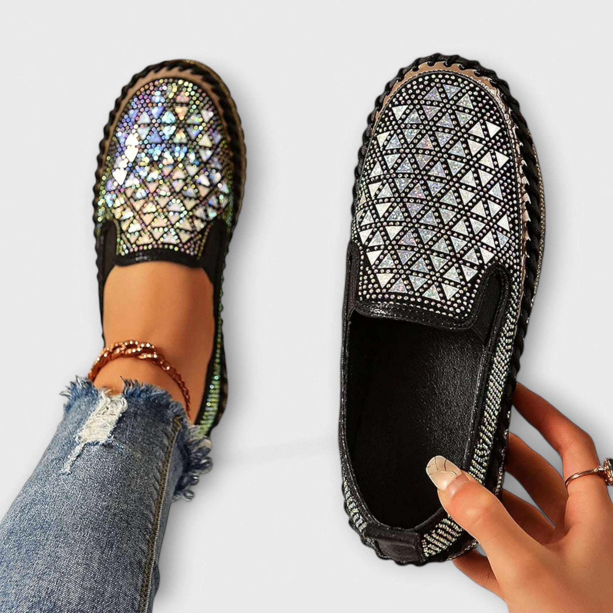 Vada – Slippers Embellished with Rhinestones