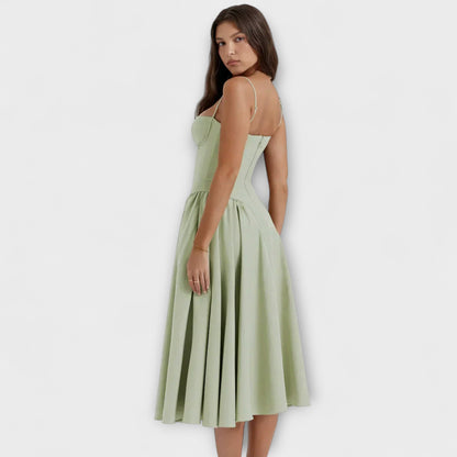 Rosalie - Sophisticated Sleeveless Lace Dress