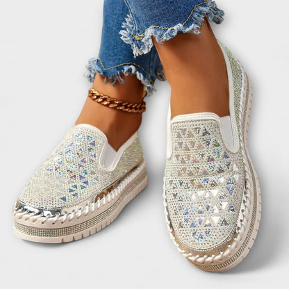 Vada – Slippers Embellished with Rhinestones