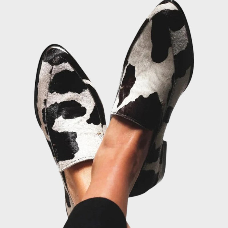 Aveline - Pointed Toe Casual Flats